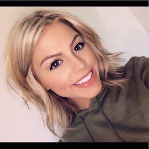 Meet your Posher, Kelsey